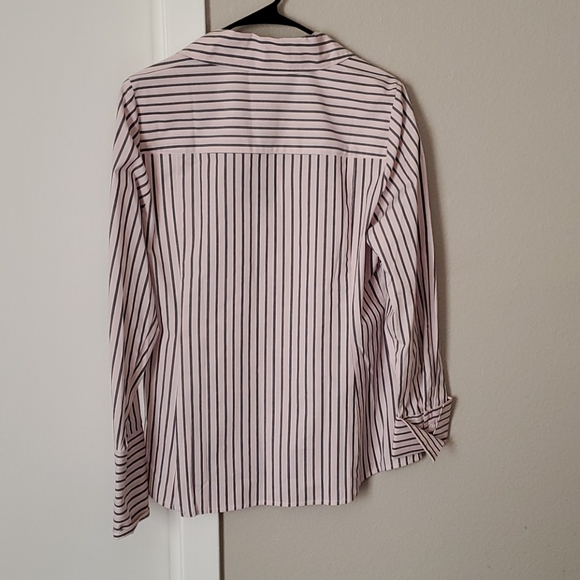 Button down Shirt - Picture 2 of 4